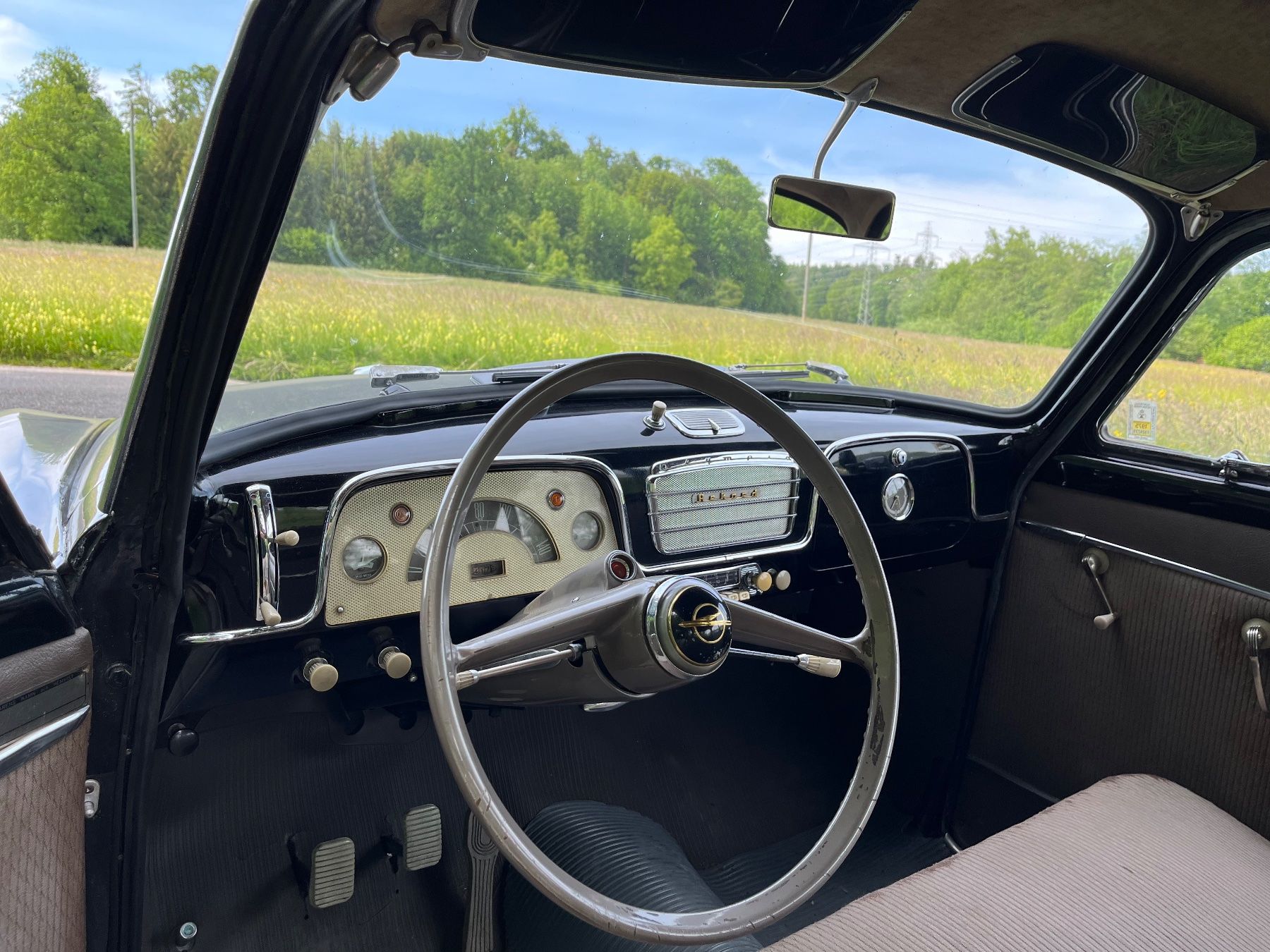 Opel Autos: Teilen Oldtimer Opel Olympia Rekord 1955 – Gebraucht aus Fehraltorf von G.Flueckiger 3