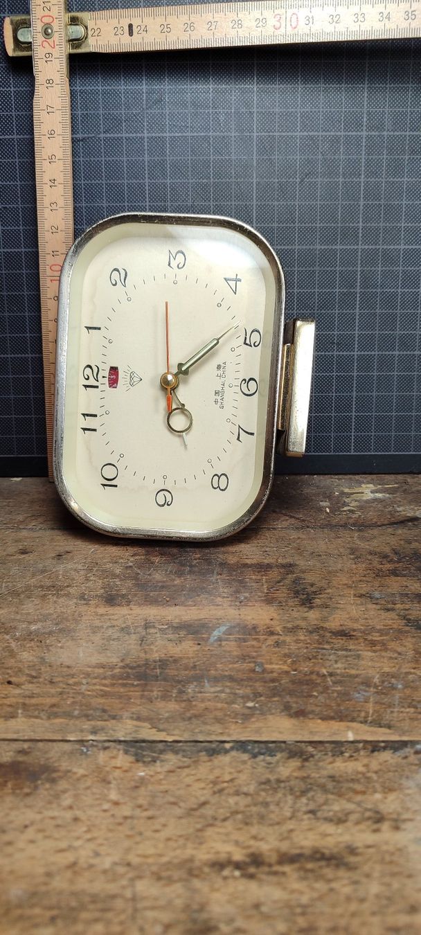 Sveglie: Wunderschöner alter Wecker Nr9 made in Shanghai – Usato da Gelterkinden venduto da MYSTOREFORYOU4460 2