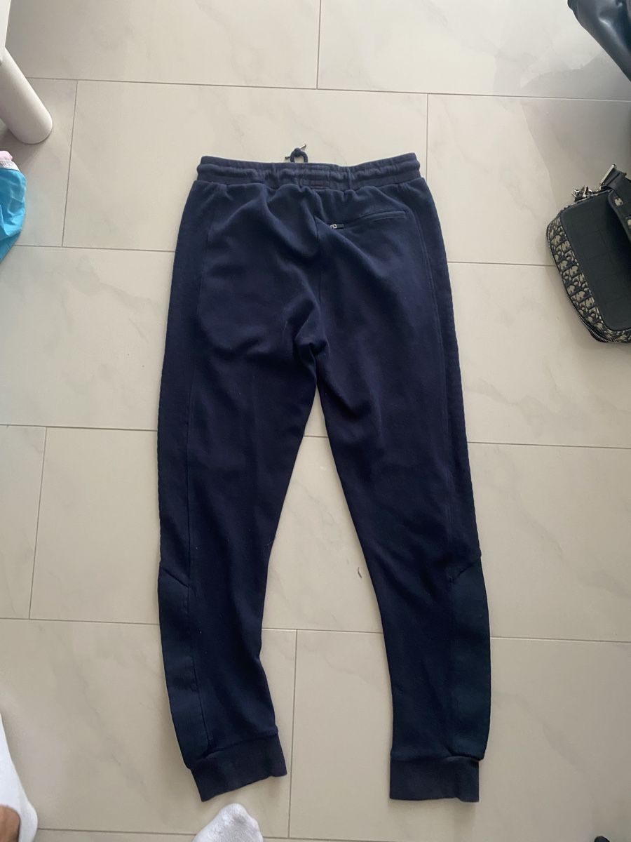 Pantaloni: Jogger  – Nuovo (secondo la descrizione) da Pratteln venduto da fra_rd8j