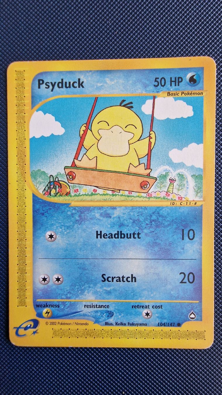 Pokémon Cartes à collectionner: Psyduck #104 – Pokémon Aquapolis – D'occasion à Veytaux par PocketMonster