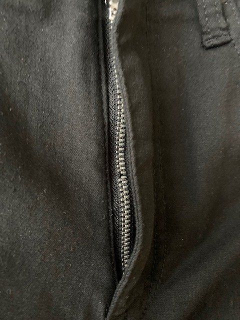 S.Oliver Hosen: Schwarze Hose von S. Oliver, 33/32 – Gebraucht aus Cham von I7I7 6