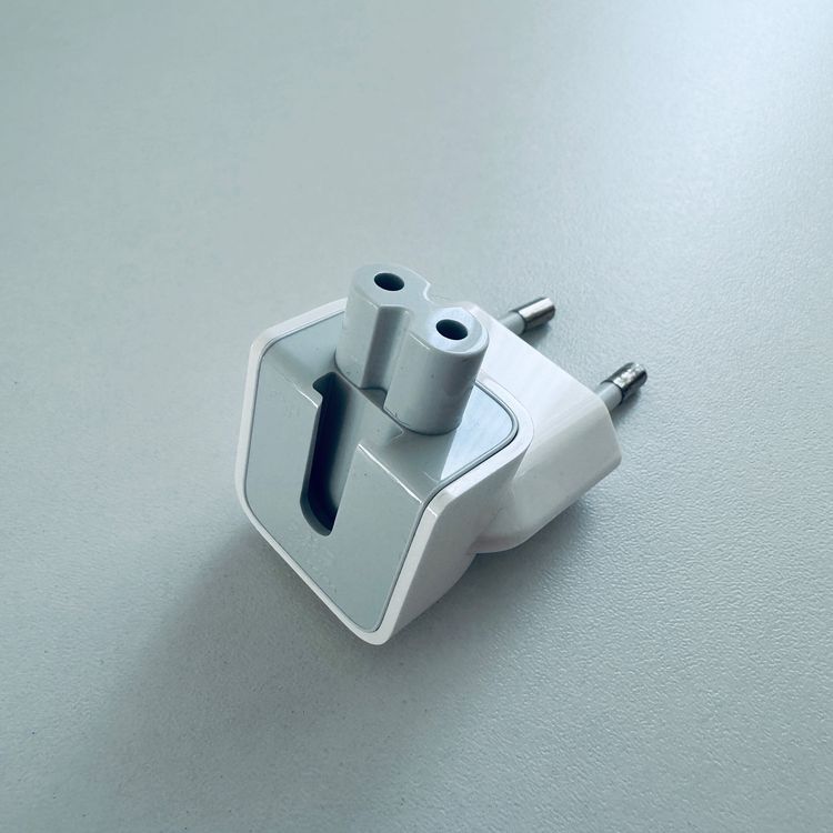 Apple Laufwerke & Adapter: Adapter Stecker für MacBook Pro Netzteil Magsafe AC Plug – Gebraucht aus Basel von MY.AIRPODS.SHOP 7
