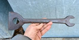 antiker Pflugschlüssel maulschlüssel länge 31cm ford?
