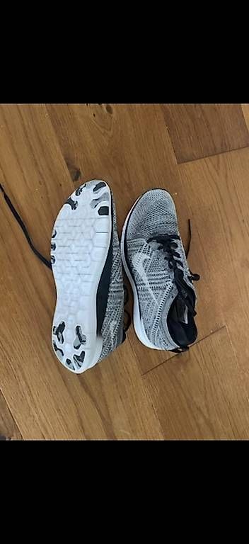 Scarpe da uomo: Nike Sport/Laufschuhe – Usato da buchackern venduto da danielas010203 3