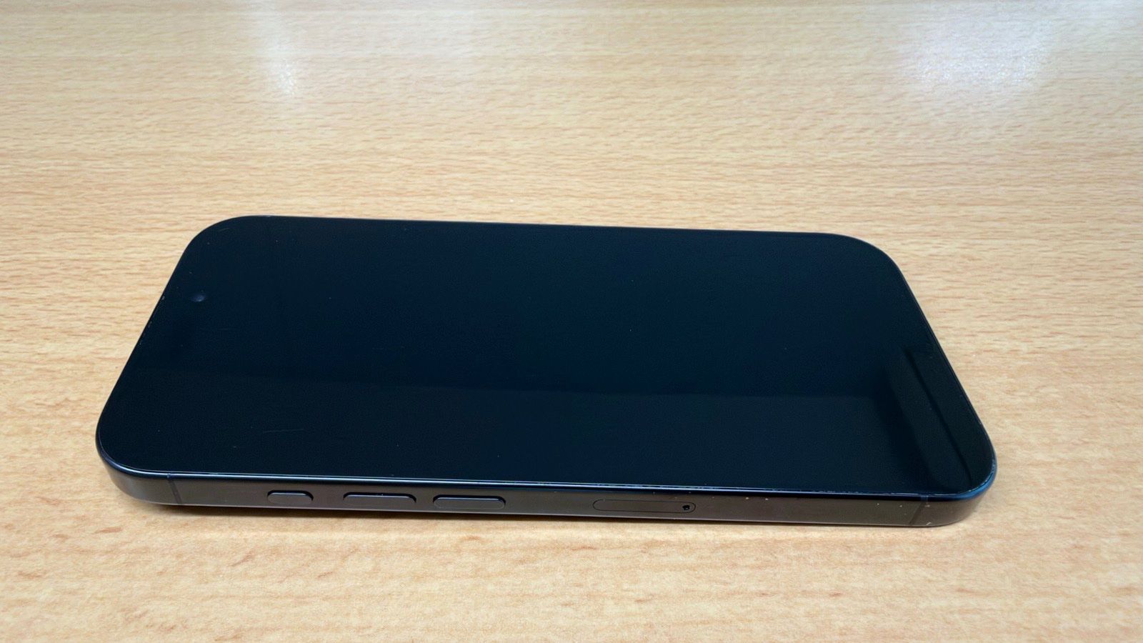 Apple Telefoni cellulari / Smartphones: Apple iPhone 16 Pro 256 GB – Usato da Baar venduto da Waldrand1234 4