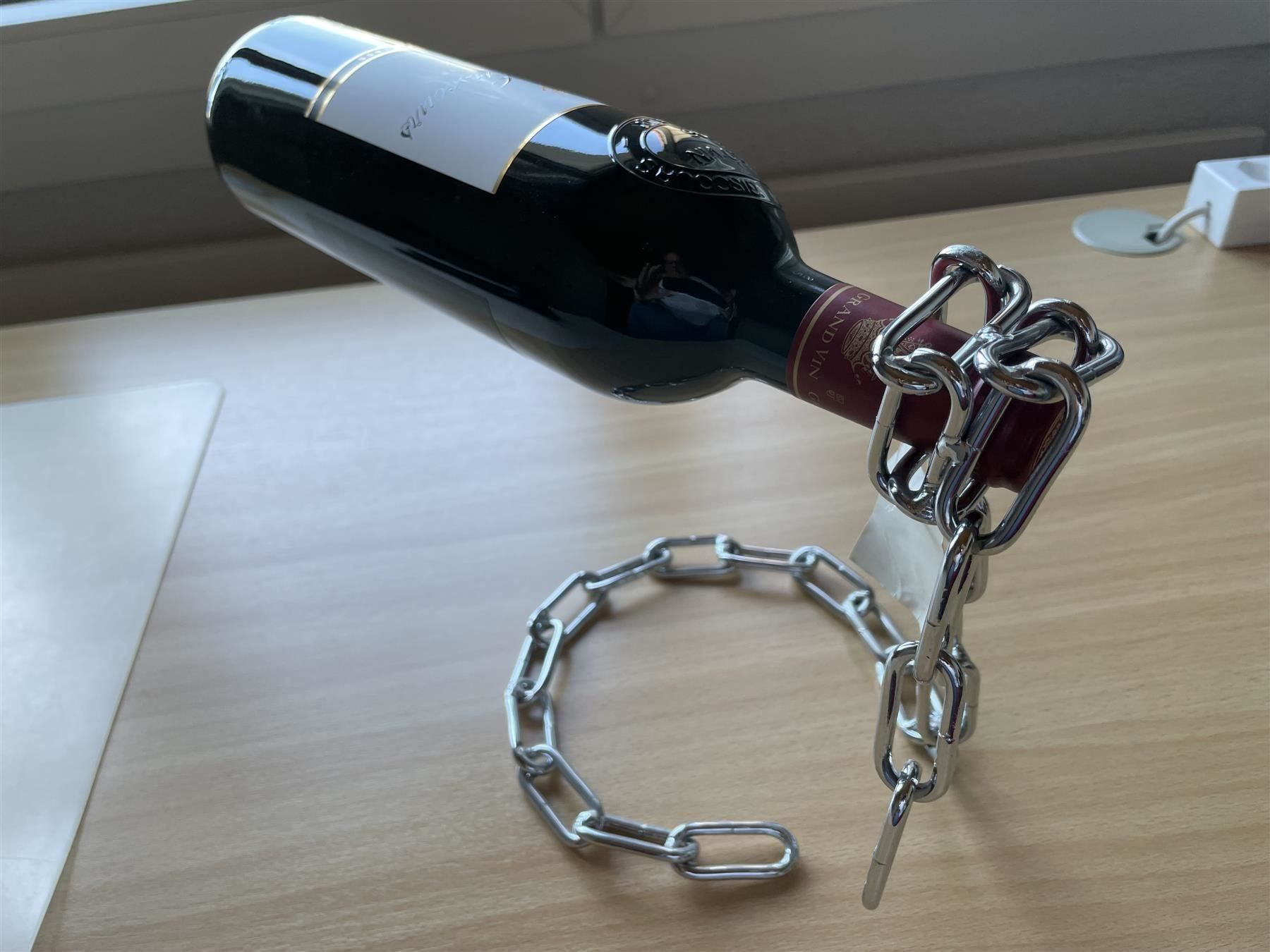 Vino: Weinflaschenhalter - schwebende Kette – Nuovo e nell'imballaggio originale da Diepoldsau venduto da preisparadies-ch 1