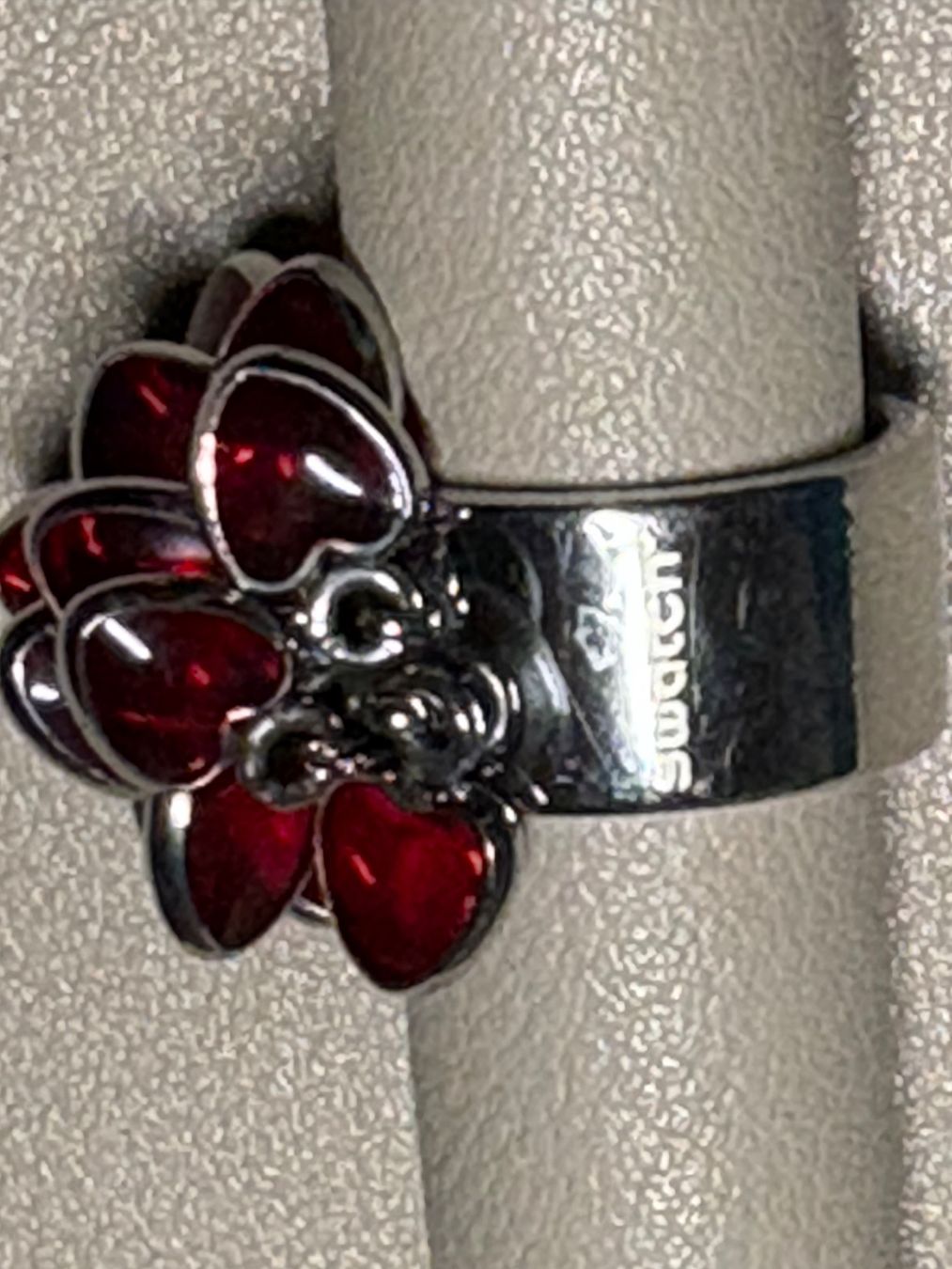 Swatch Anelli: SWATCH Ring „I love you“ – Usato da Niederbipp venduto da blu_jw7r 7