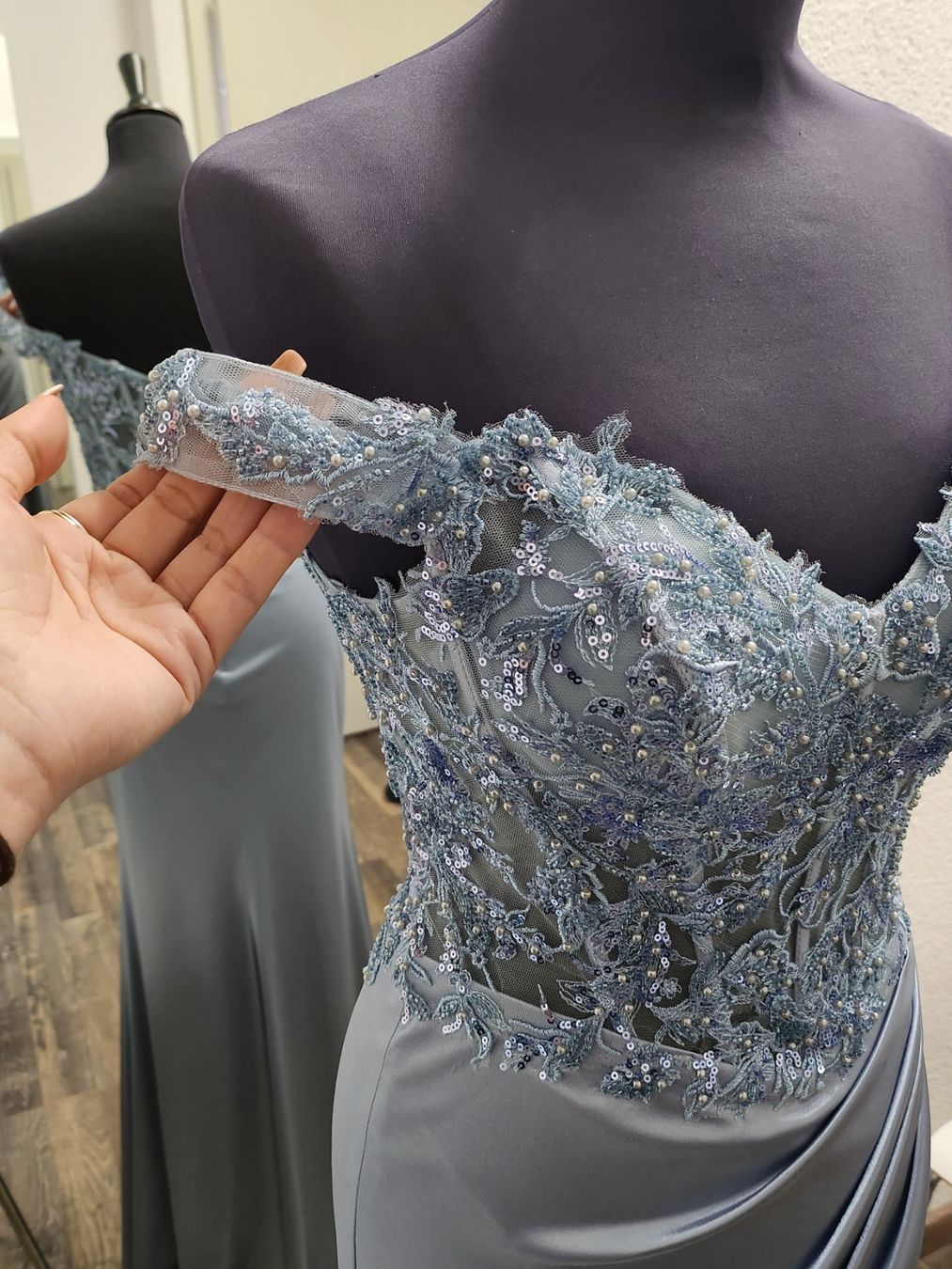 Vestiti: light Dusty Blue Kleid(graublau) – Nuovo (secondo la descrizione) da Uster venduto da VMT. 3