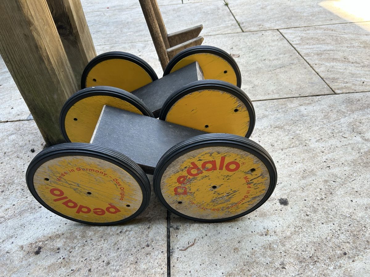 Giocattoli: Pedalo & Stelzen – Usato da Basel venduto da marcvo 5