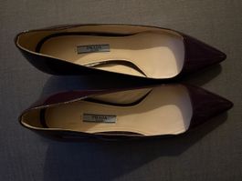 Prada Lack Pumps, Pflaume, Gr. 39.5, Top Zustand