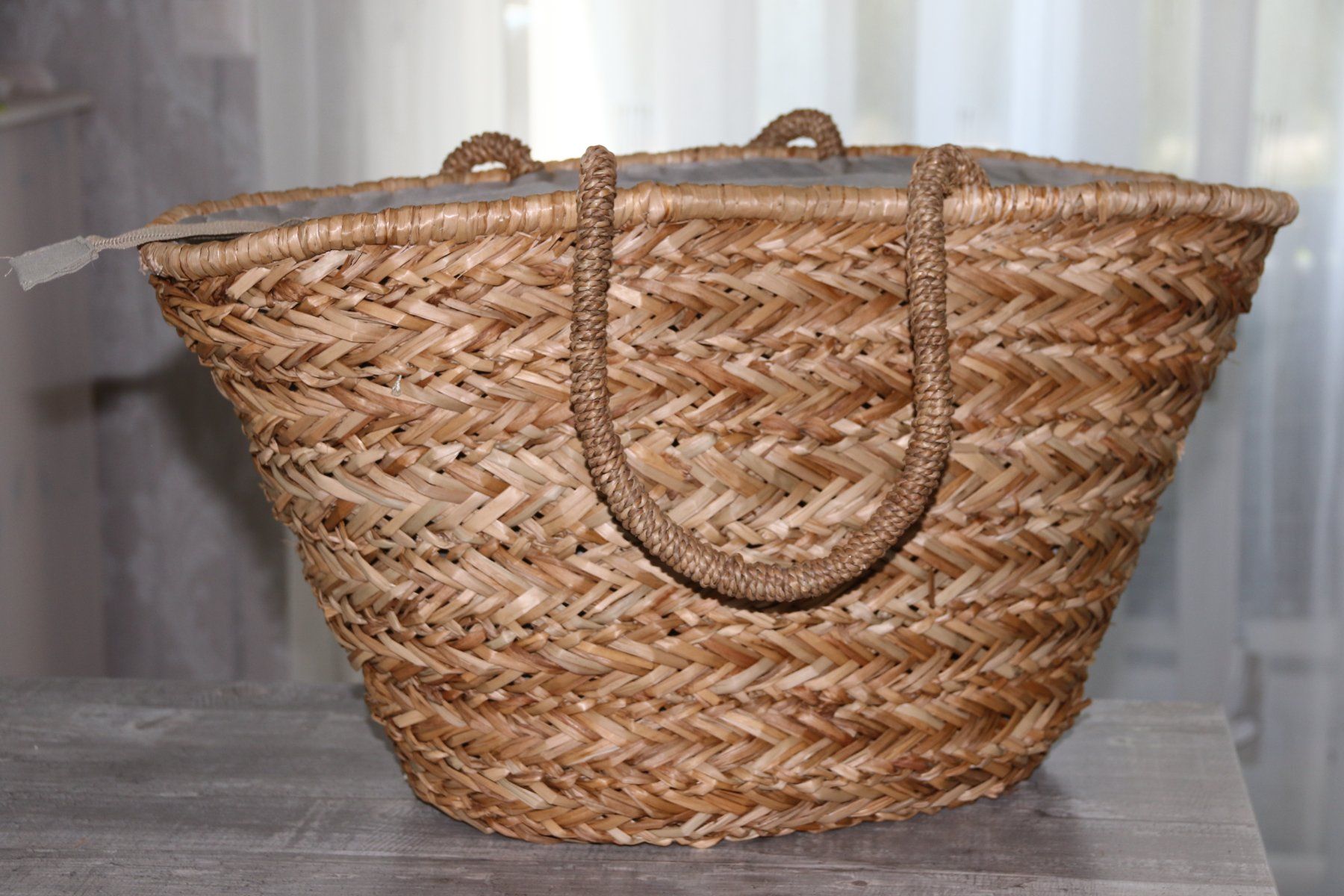 Borse da donna: Stylische grosse Korbtasche / Strandtasche / Strohtasche – Nuovo (secondo la descrizione) da Oberwil-Lieli venduto da Svetlana28 9