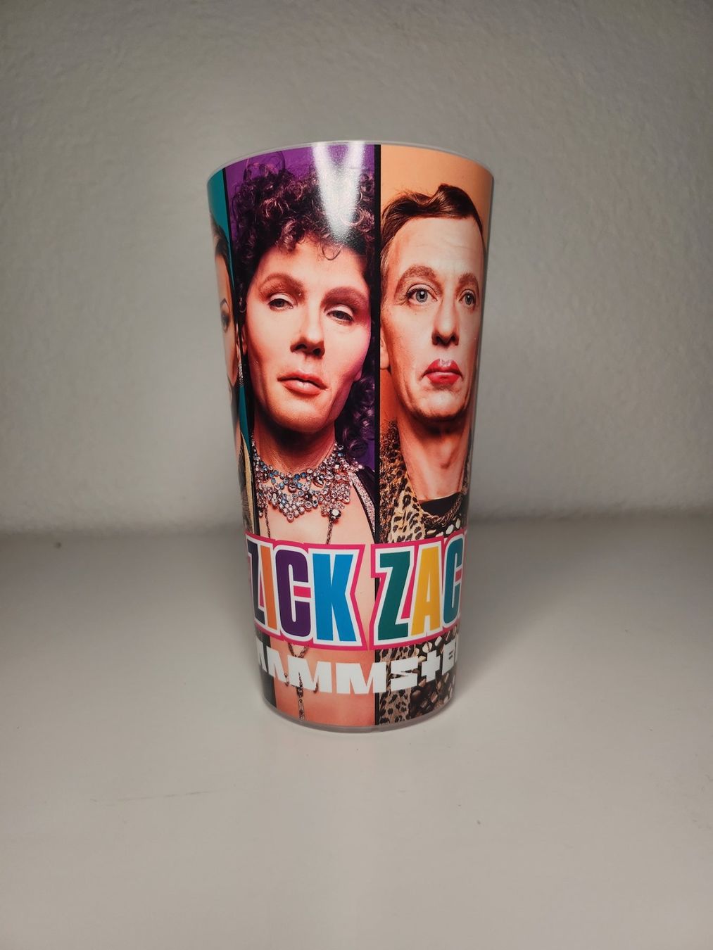 Behälter & Ähnliches: Rammstein  Becher ”Zick Zack” – Neu und originalverpackt aus Niederurnen von Ghost.recon