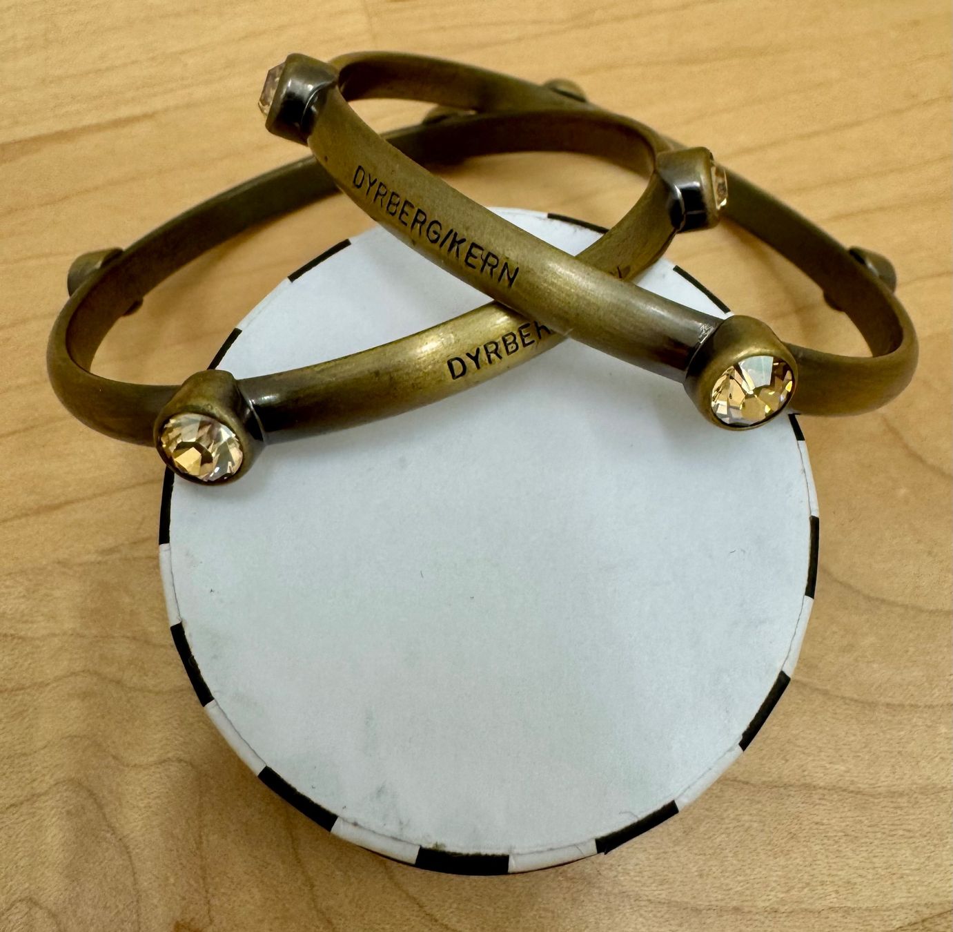 Dyrberg/Kern Bracciali & Braccialetti: Dyrberg Kern Armreife – Usato da Männedorf venduto da Positive81