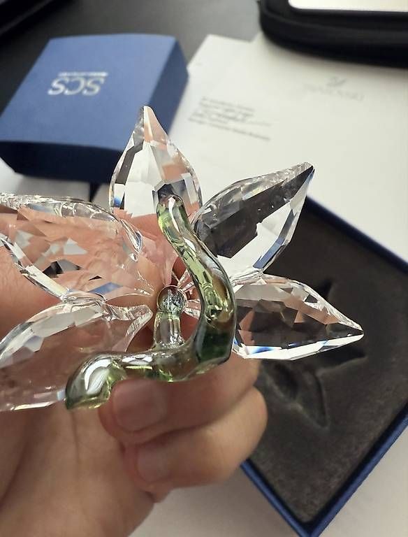 Statuette: Swarovski SCS Kristallblume mit Box – Usato da Spreitenbach venduto da ren_l2wd