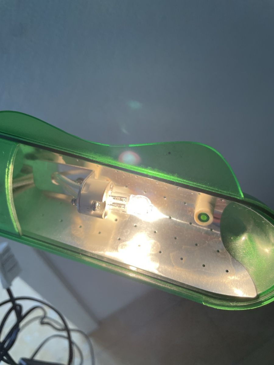 Lampade: Kleine Lampe mit beweglichem Hals – Usato da Nidau venduto da Beritundpan 3