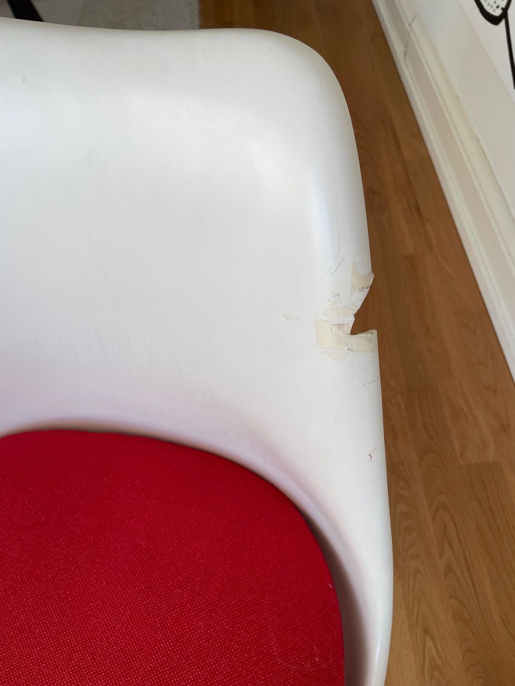 Knoll Sedie: Original Saarinen Tulip Stuhl – Usato da Luzern venduto da Nelemamuk 4