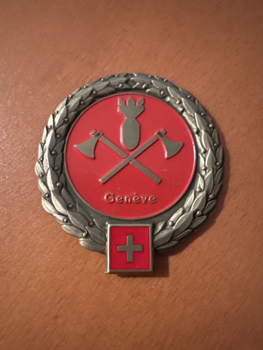 Schweizer Armee Plaketten & Abzeichen: Armee – Gebraucht aus Morbio Inferiore von Ecod