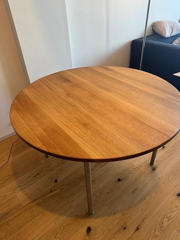 Tavoli: CH388 table - Carl Hansen Hans J. Wegner, 1960 – Usato da Zürich venduto da Dobolinan 2