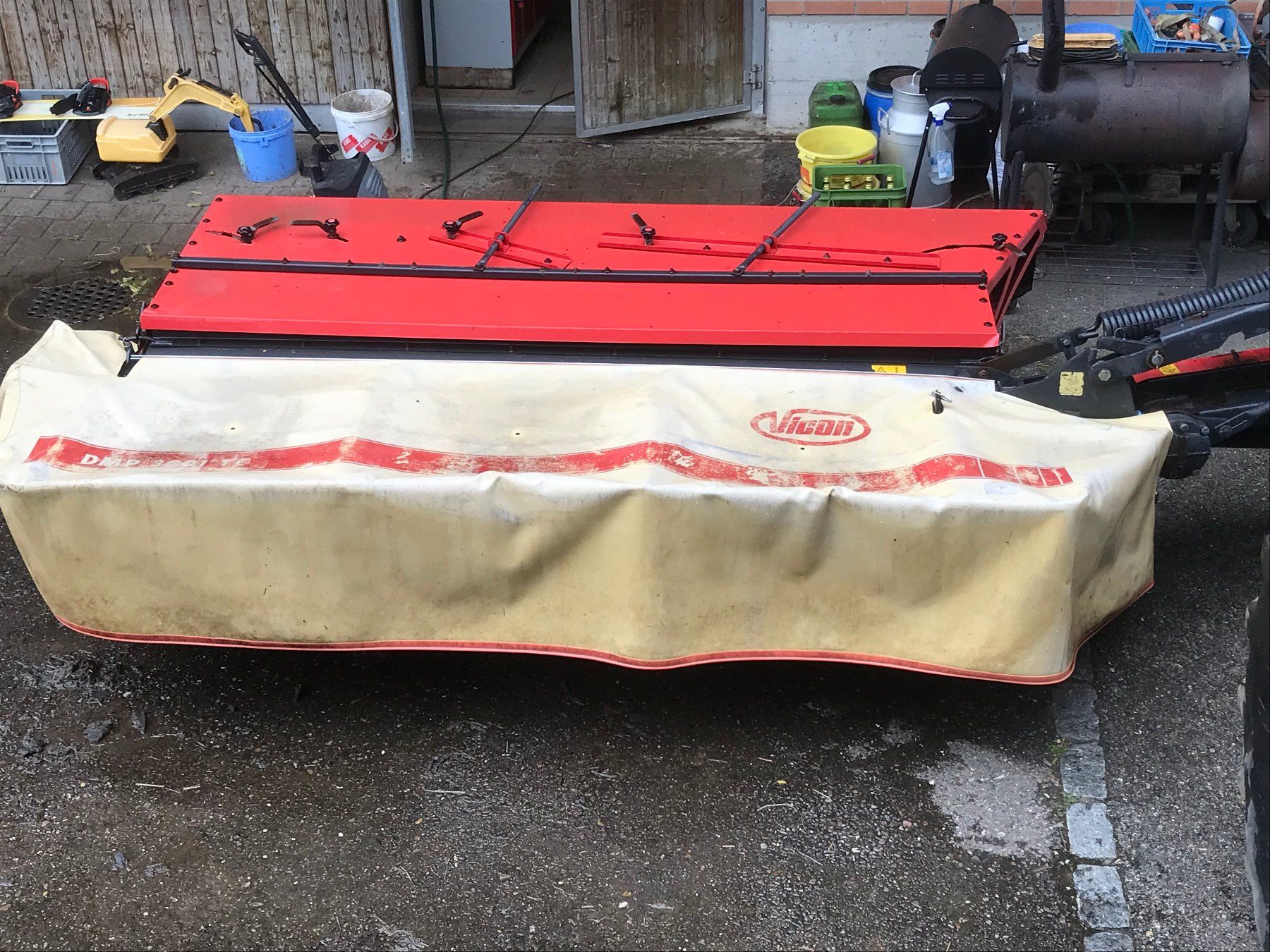 Vicon Tutte le macchine: Scheibenmäher Vicon DMP3001TC  Mit Knicker – Usato da Aathal-Seegräben venduto da motaban 1