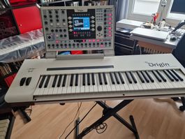 Arturia Origin vintage synthesizer