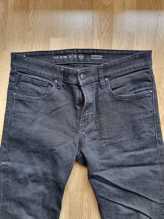Jeans: Jeans Schwarz – Usato da Unterägeri venduto da MvRick 2