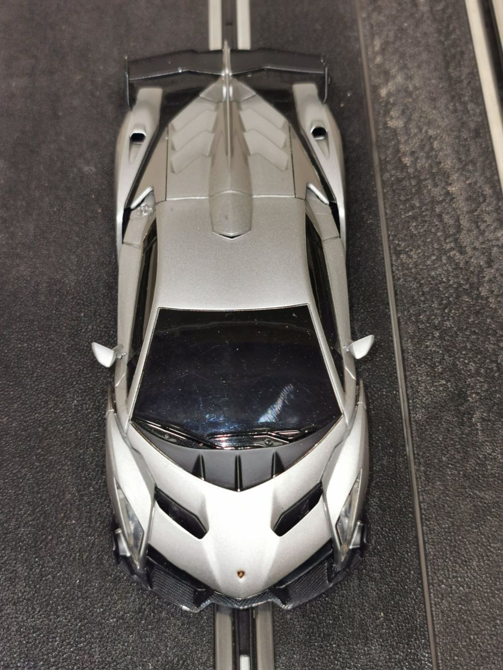Rennbahnen: slot it Lamborghini Veneno – Gebraucht aus Winterthur von Lonpos1 5