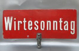 WIRTESONNTAG MASSIVES ALUSCHILD