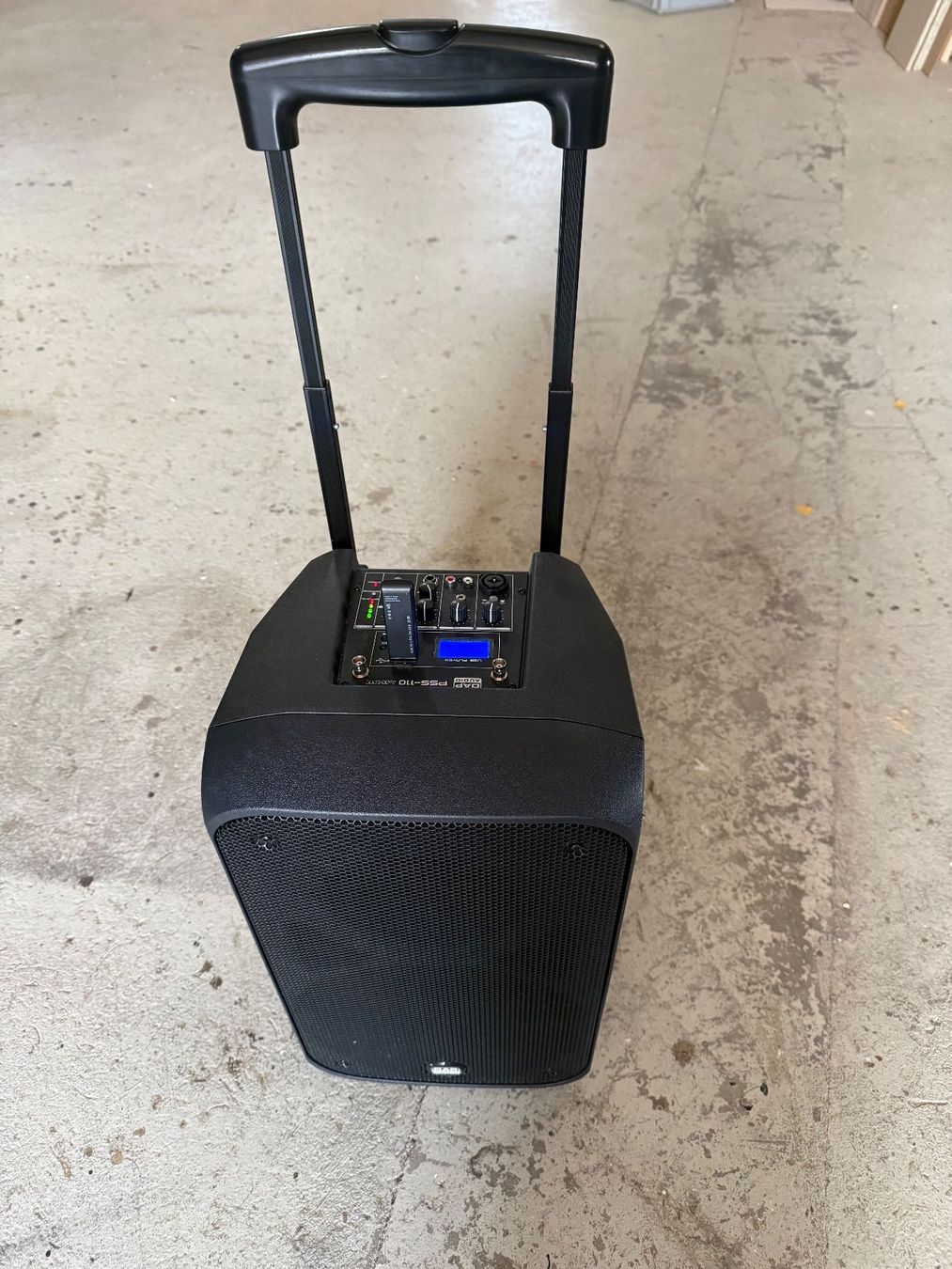 Lautsprecher: Système de sonorisation 10'' portable sur batterie. – Gebraucht aus Villars-Mendraz von pch63