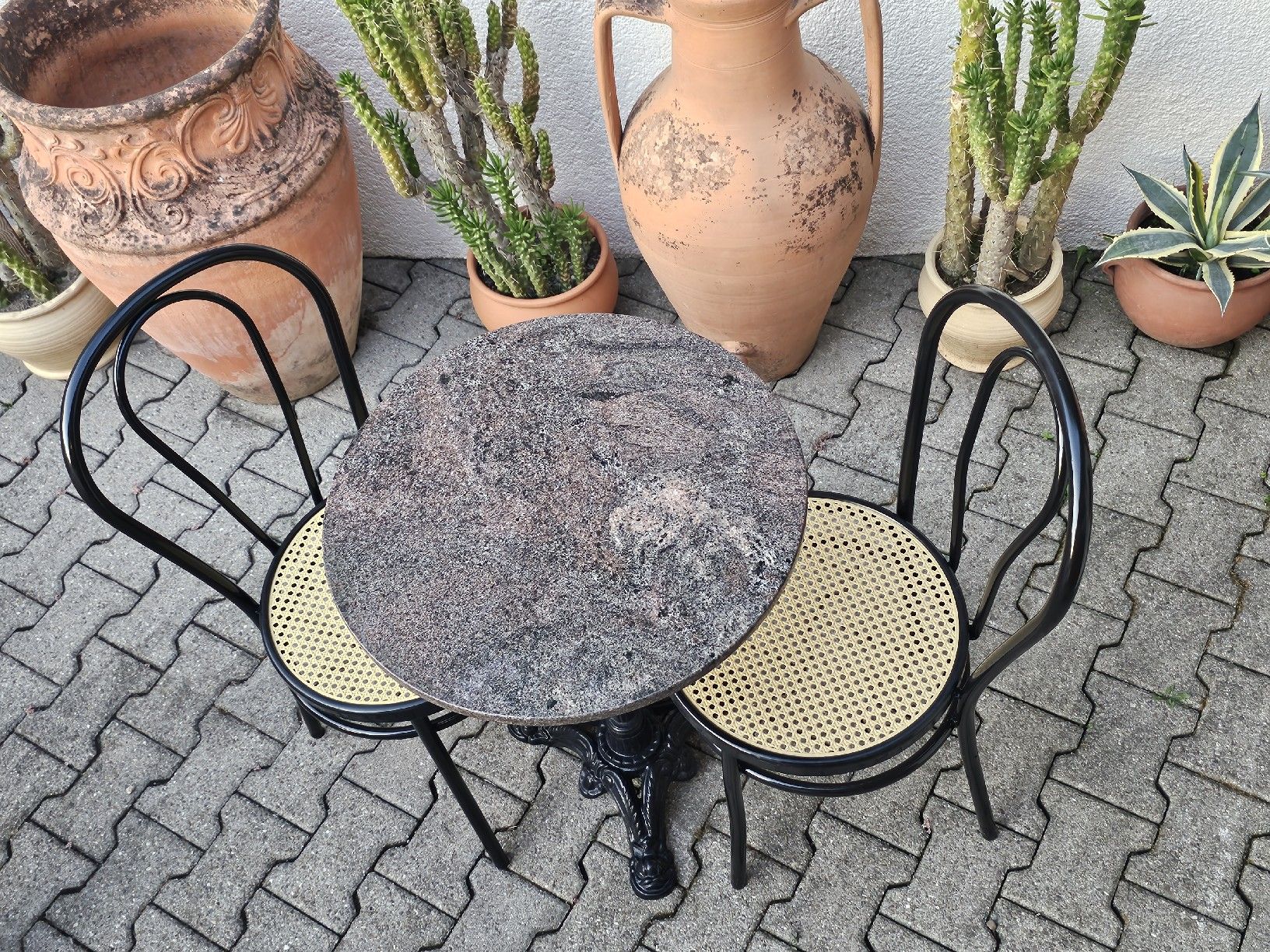 Tischset: Bistrotisch 2 Stühle Granittisch – Gebraucht aus Villnachern von hasta08 4