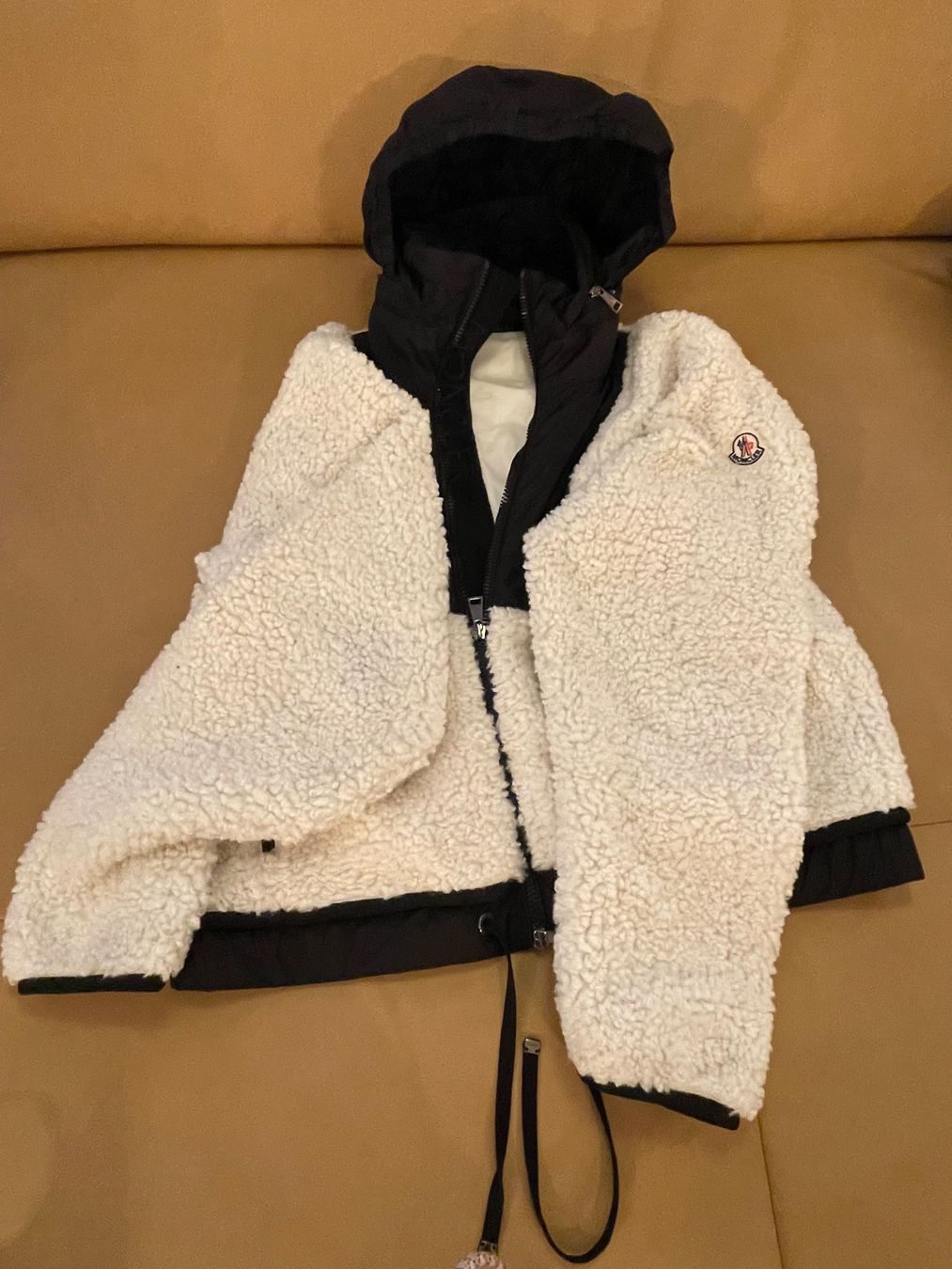 Moncler Giacche: MONCLER Teddy Jacket – Usato da Corcelles NE venduto da gingerbrain 1