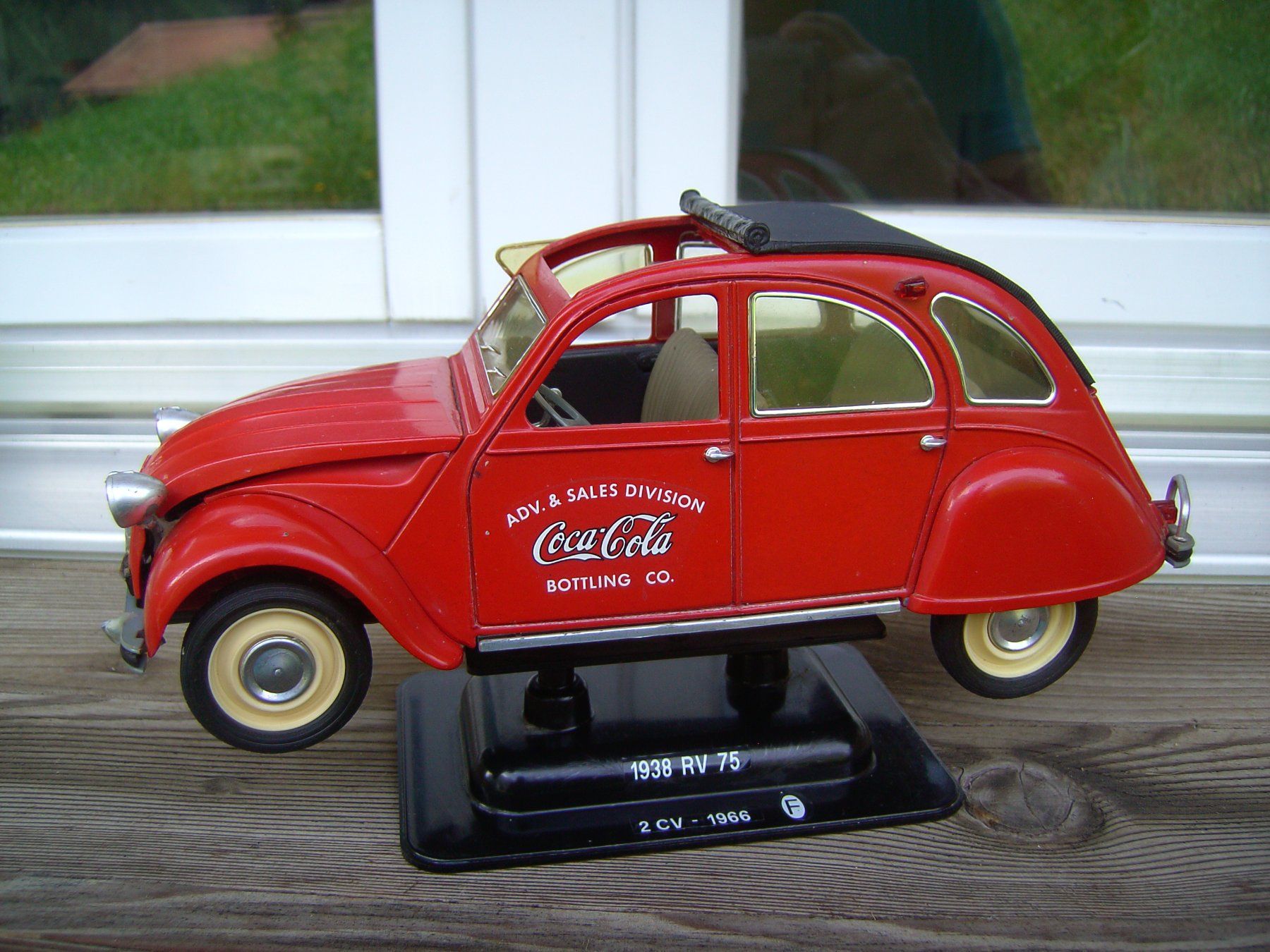 Solido Modellini d'auto: Citroen 2CV, Coca Cola,Ente – Usato da Grindelwald venduto da Rs48