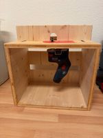 Bosch GKF 12V-8 mit kleinem Tisch