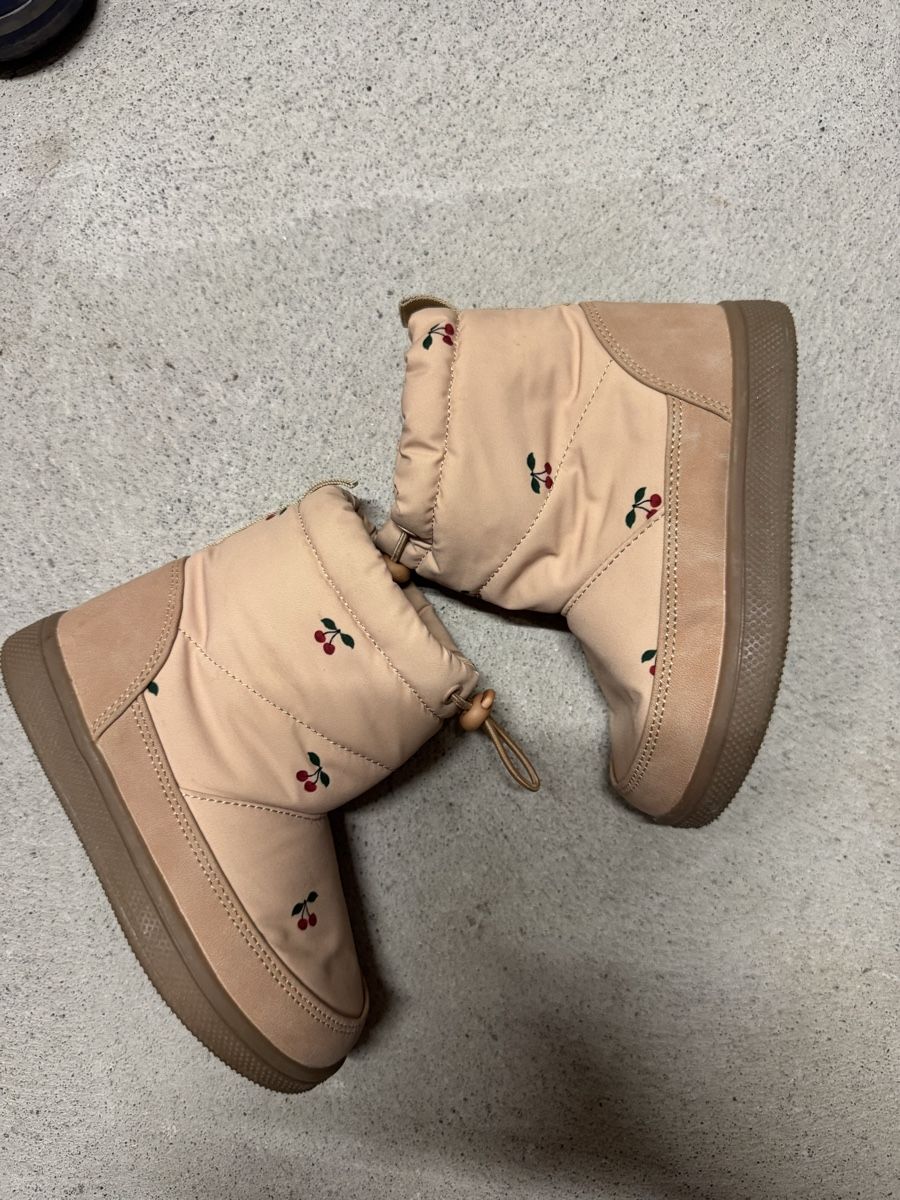 Konges Slojd Scarpe per ragazze: Konges Sløjd Kinderstiefel – Nuovo (secondo la descrizione) da Zürich venduto da iva_c9dw 2