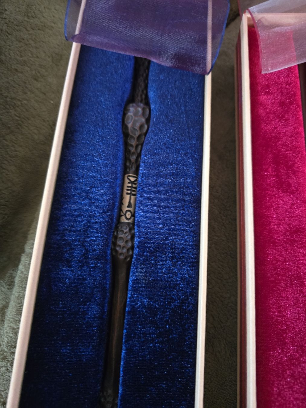 Tutte le decorazioni: harry potter zauberstäbe noble collection – Usato da Bronschhofen venduto da ghostman55 3