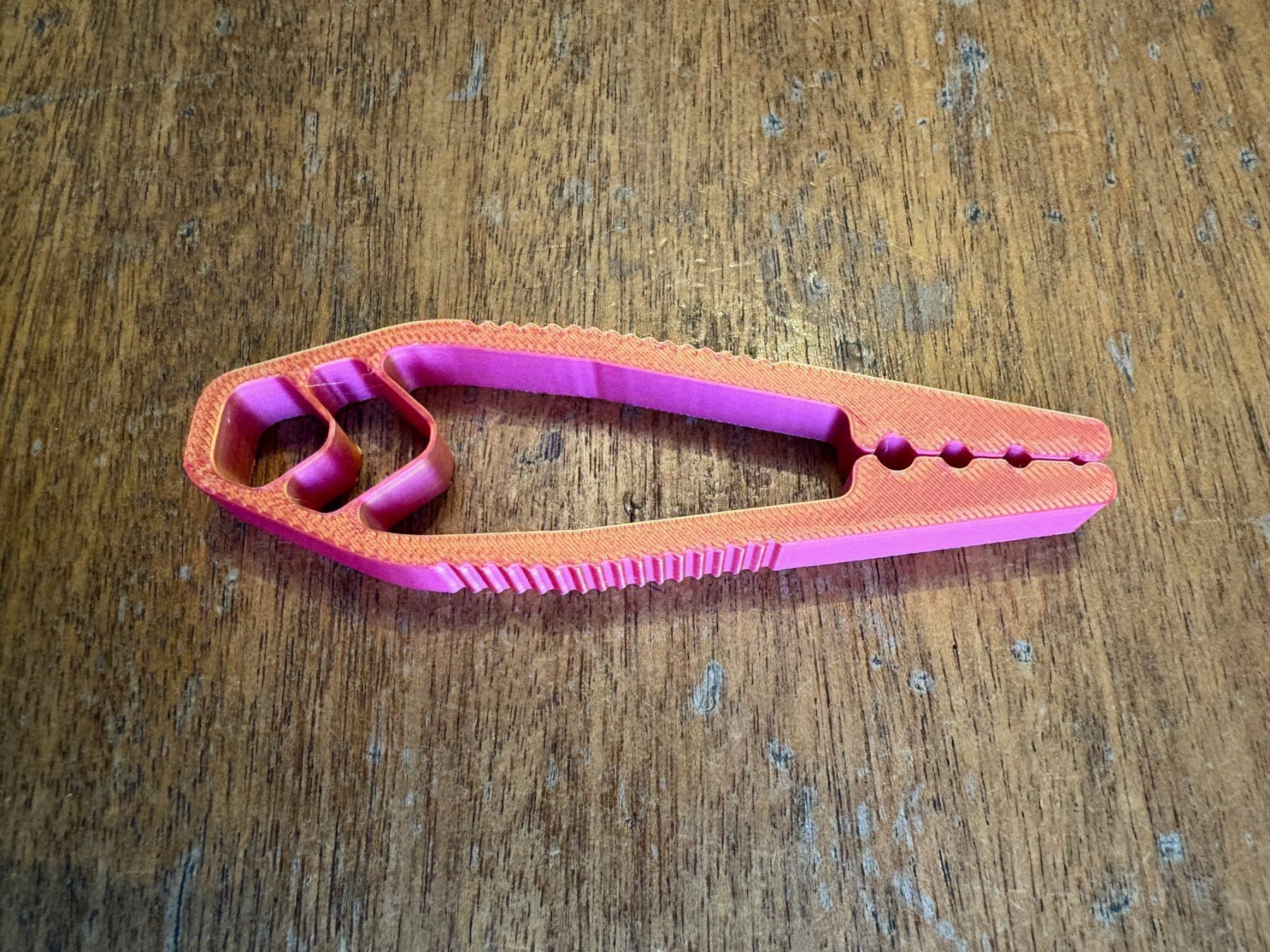 Tutti gli attrezzi: Nagelhalter aus dem 3-D Drucker – Nuovo (secondo la descrizione) da Widnau venduto da SIIVSIIV