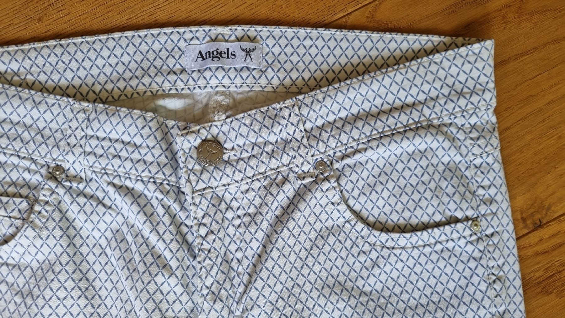 Angels Hosen: 3/4 Hose von Angels, Gr. 38 – Gebraucht aus Oberglatt ZH von Mueller4000 1