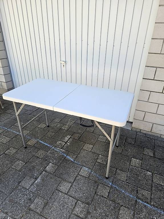Tavoli: Klapptisch von Jysk – Usato da Schachen b.Herisau venduto da spectre01