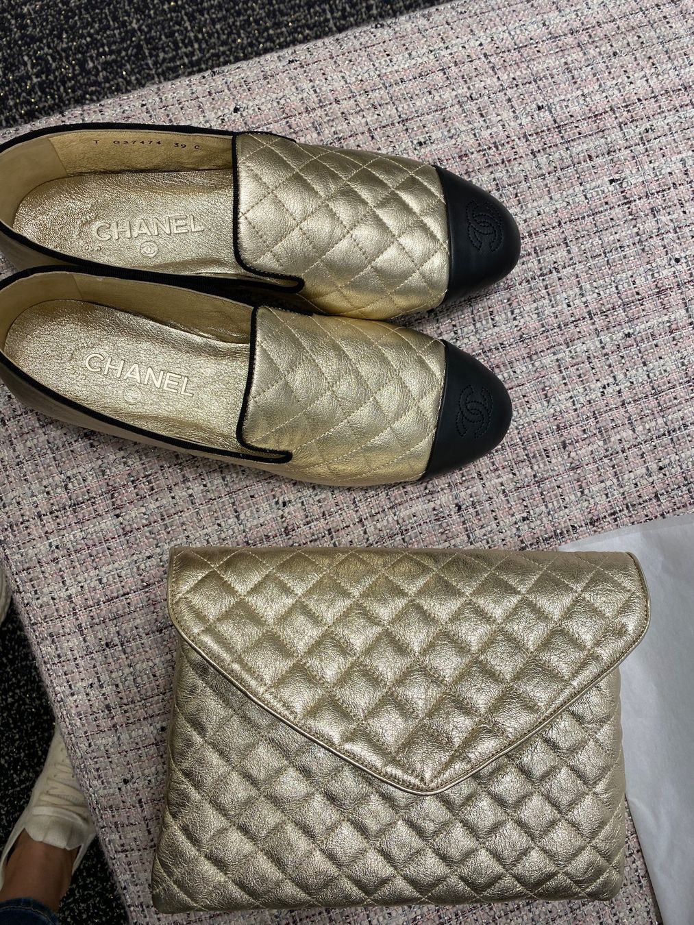 Chanel Taschen für Damen: Chanel bag – Neu und originalverpackt aus Zürich von Aemilia82