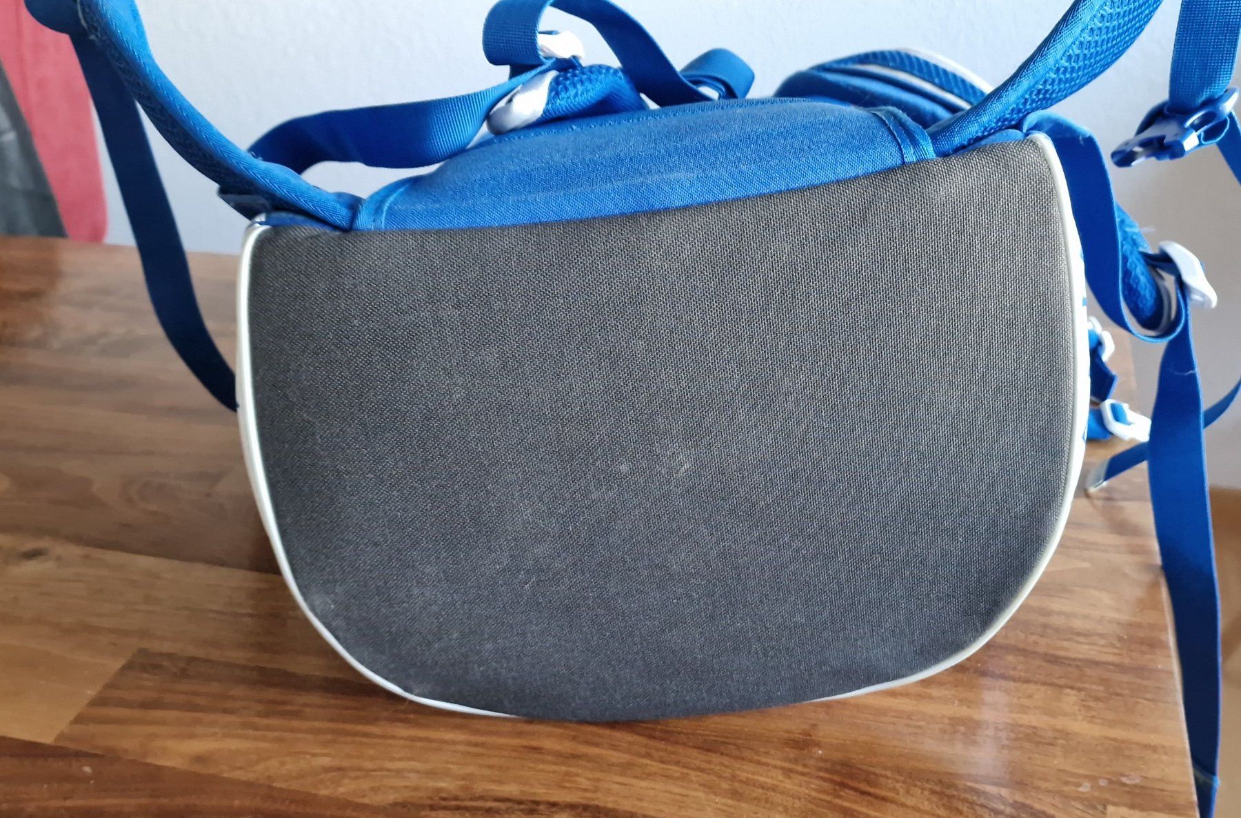 Satch Kindertaschen: Satch Pack Special Edition Aqua Meshy Schulrucksack – Gebraucht aus Romanshorn von Niceflyer 7