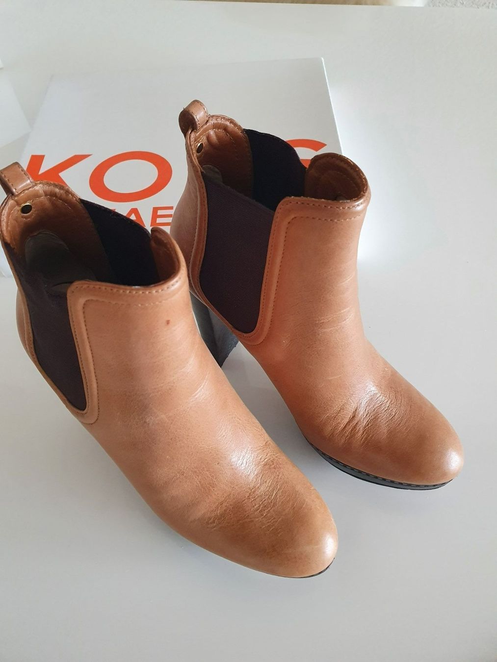Michael Kors Scarpe da donna: Michael Kors Stiefeletten – Usato da Luzern venduto da J.Co 1