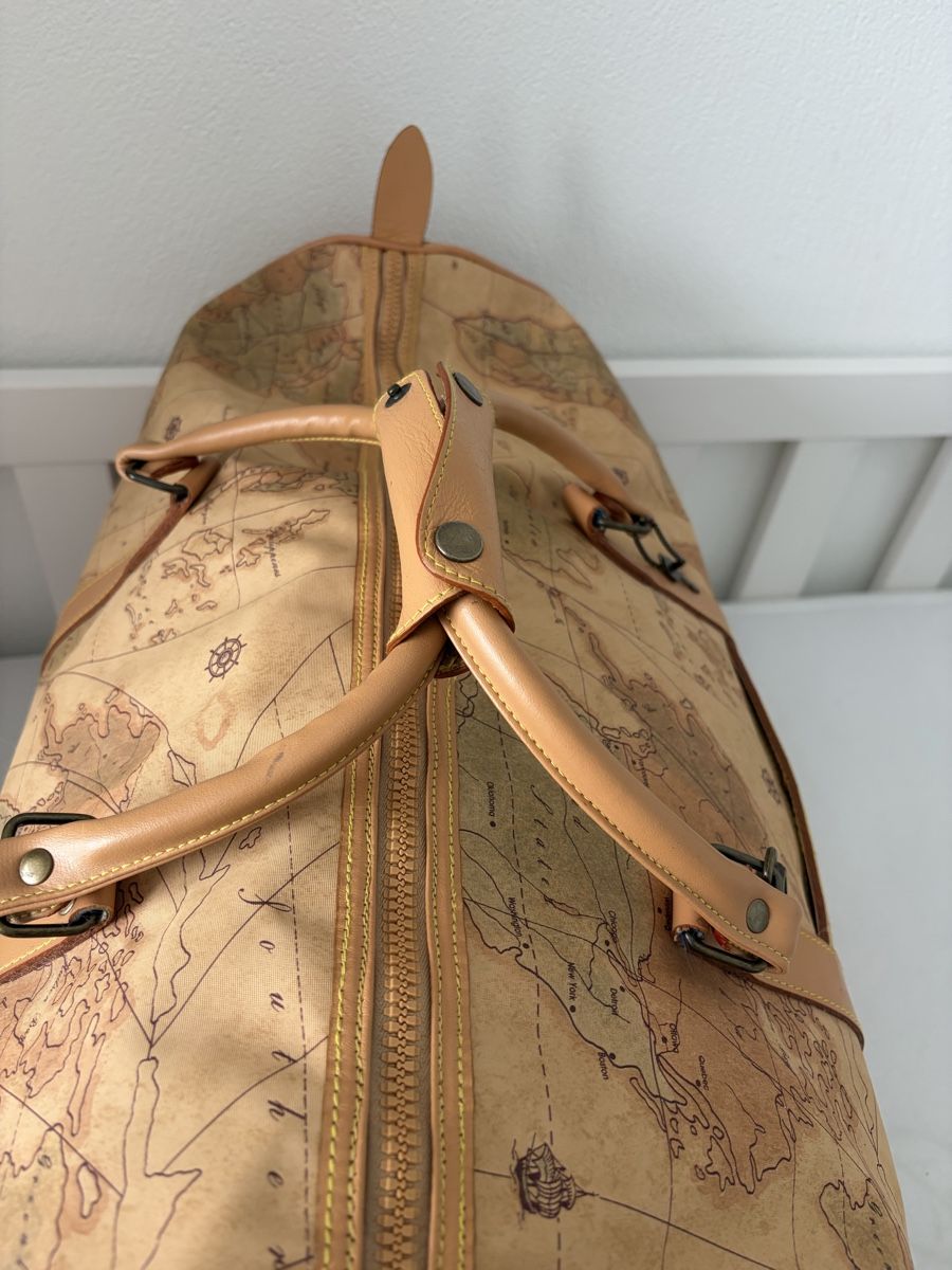 Taschen: Reisetasche Weltkartenmotiv – Gebraucht aus Lachen SZ von isa_zq6c 4