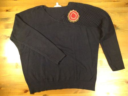 Esprit Pullover mit Blume - blau - Gr. M