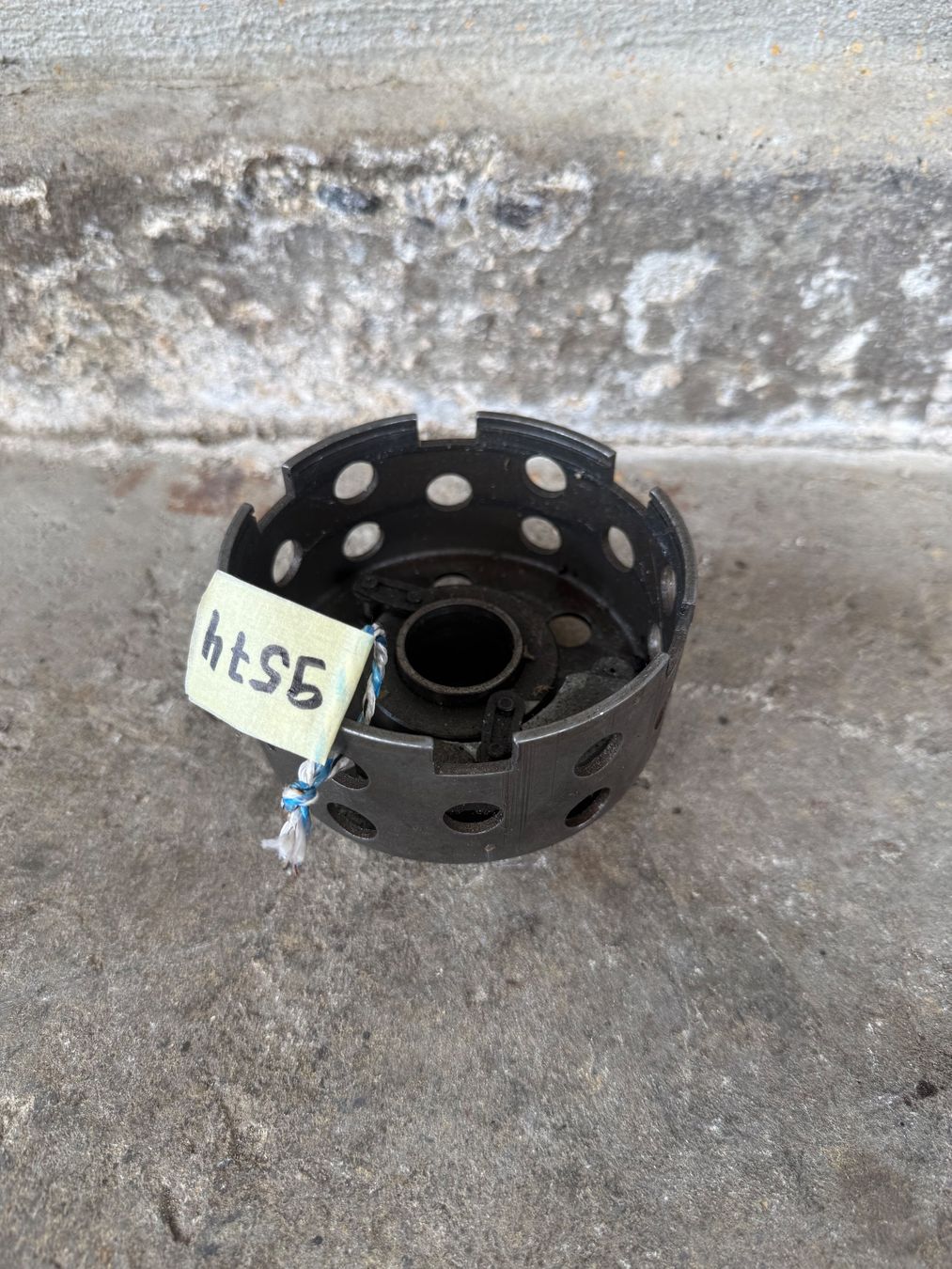 Pony Pièces pour mobylette: Pony/Cilo Mofa Kupplungskorb – Défectueux à Fahrni b. Thun par berger_tuning34