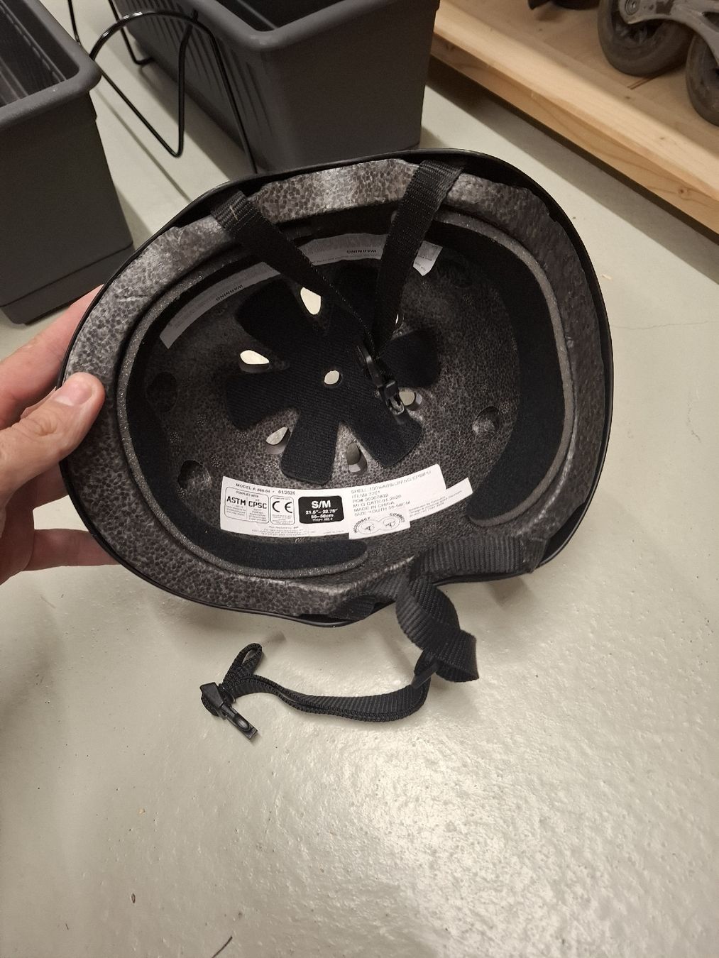 Helme: Helm – Gebraucht aus Zürich von The_solo_gamer 1