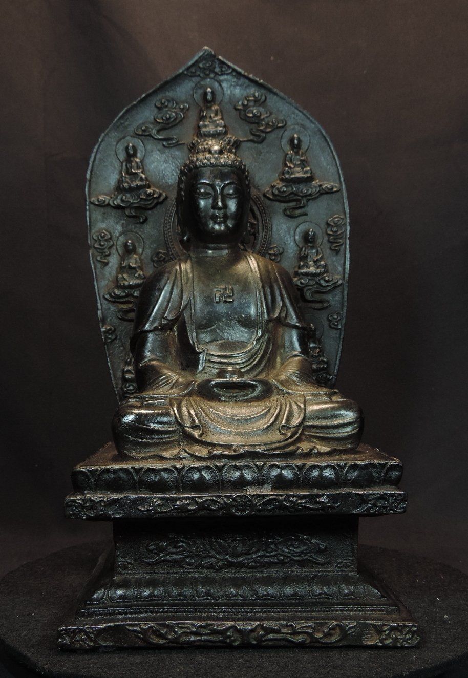 Sculture & Statue: alte Buddha Figur aus Eisenguss mit Aureole – Usato da Duggingen venduto da roterbambus