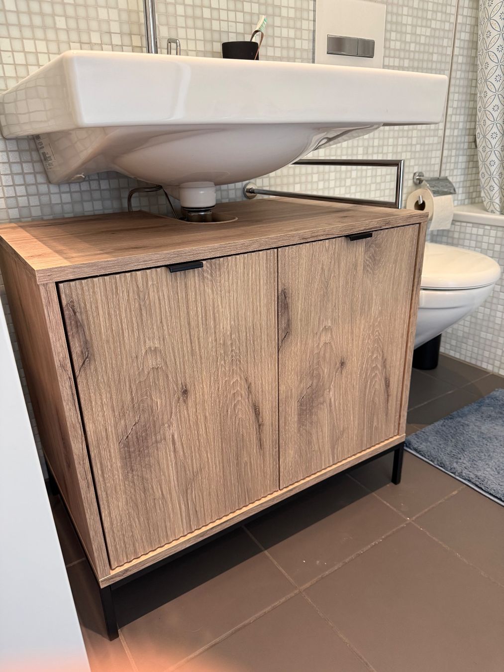 Badezimmermöbel: Lavabo-Unterschrank Eiche – Neu (gemäss Beschreibung) aus Zürich von lou_n8bt 2