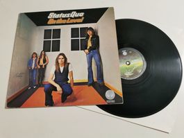 STATUS QUO -  ON THE LEVEL