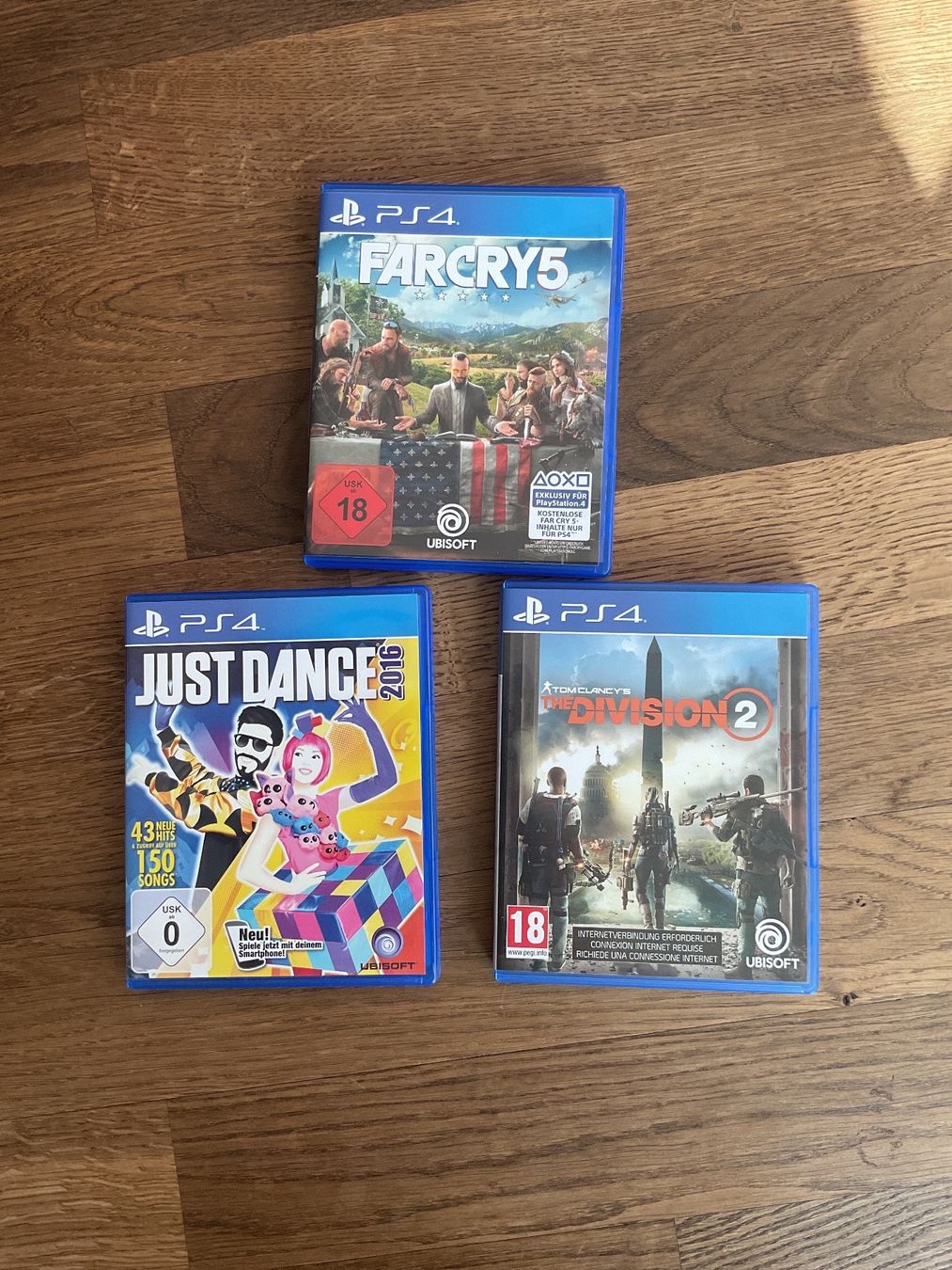Sony Console: Play Station 4 und 7 Spiele – Usato da Oberägeri venduto da  2