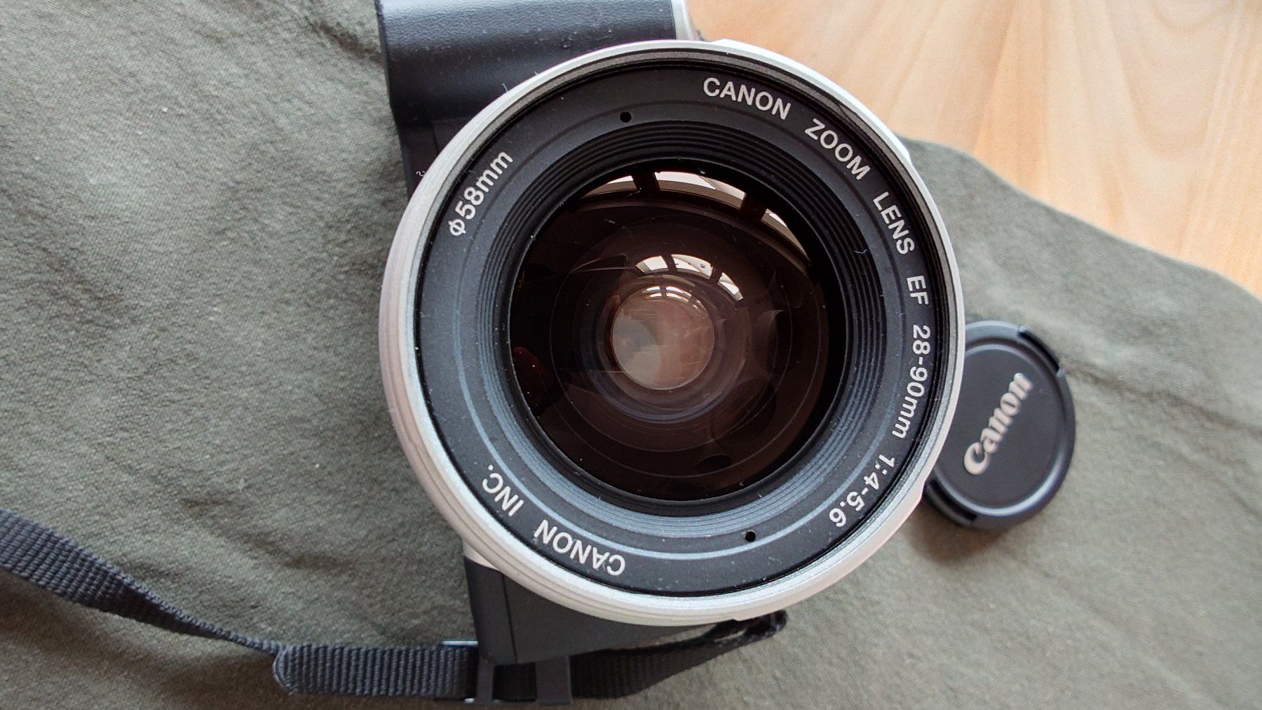 Canon Fotocamera: Canon EOS 300 inkl. Objektiv 28-90mm – Usato da Dürnten venduto da babajoo 4