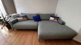 Grosses, modernes L-förmiges Sofa, 2-teilig